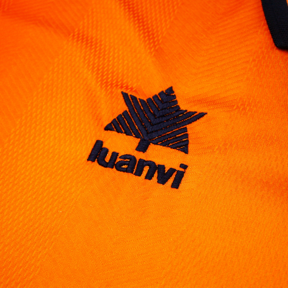 1999-00 Valencia CF Away Kit