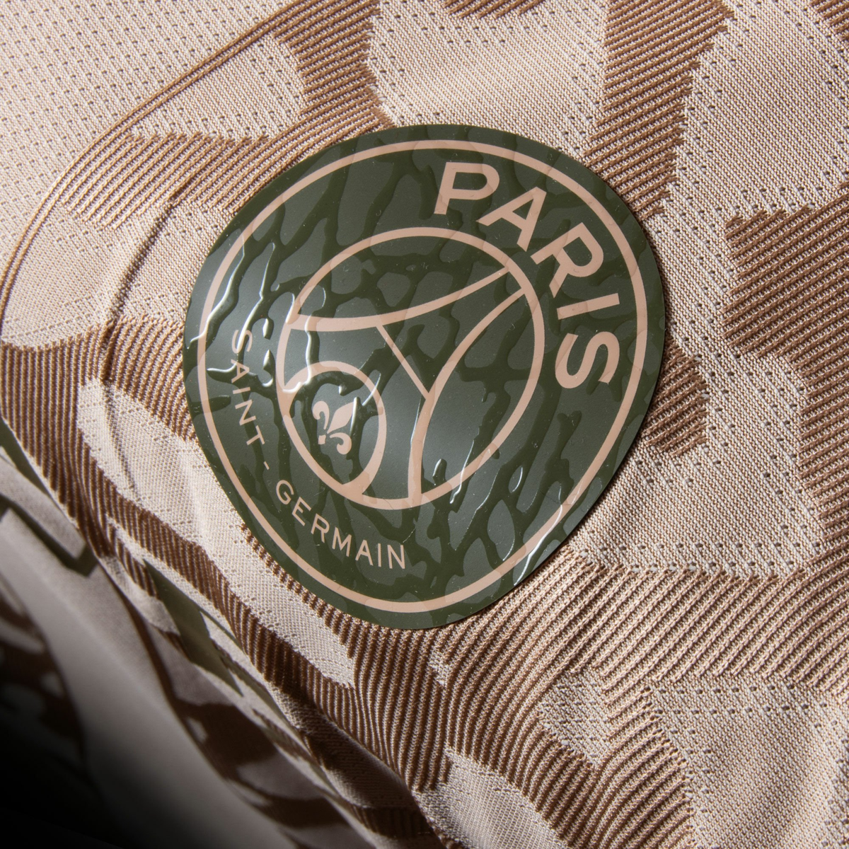 2023-24 Paris Saint-Germain FC 4a Equipación