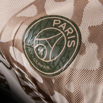 2023-24 Paris Saint-Germain FC 4a Equipación
